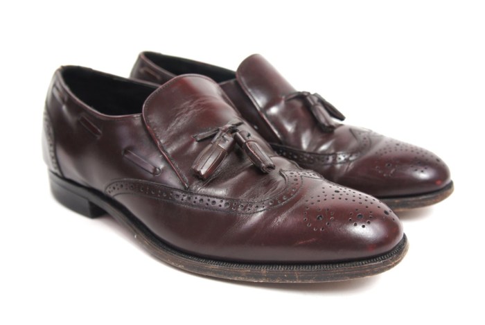 Mens maroon dress shoes